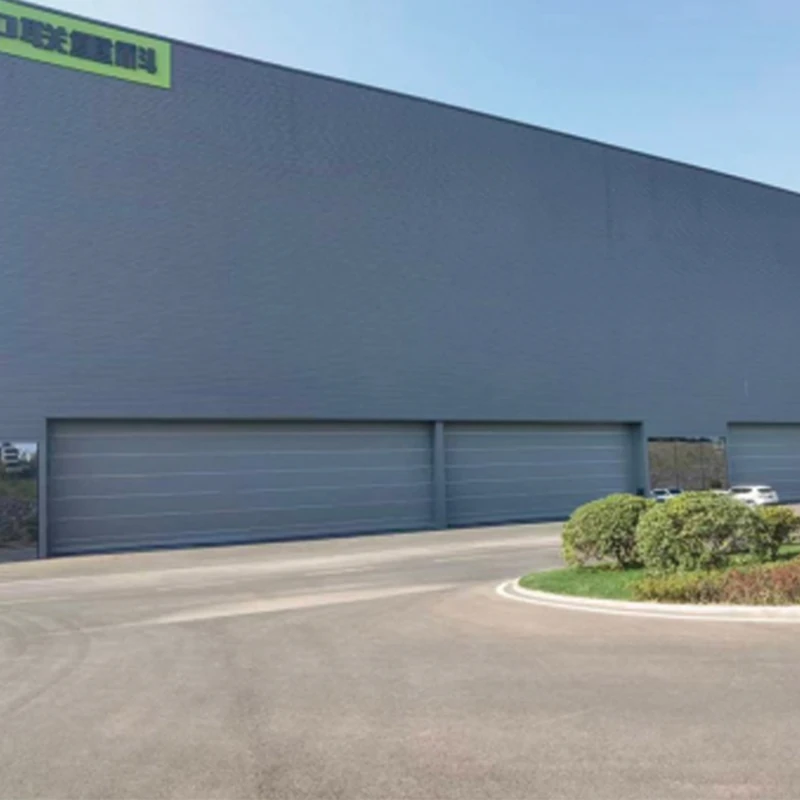 Model 016 Heavy-Duty Vertical Lifting Fabric Door
